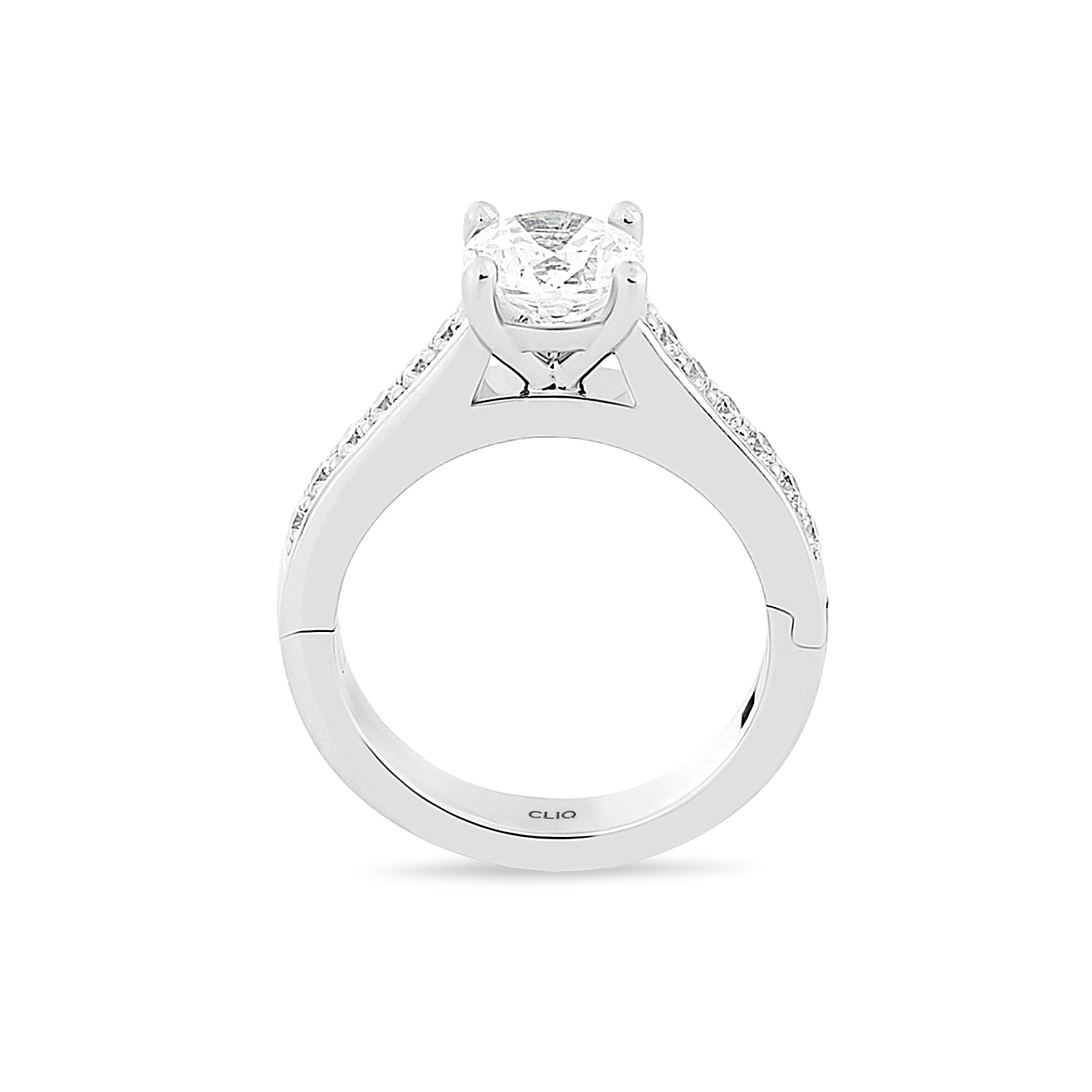 Privé Solitaire Engagement Ring with Side Stones